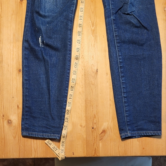 Gap distressed skinny jeans - Picture 2 of 8